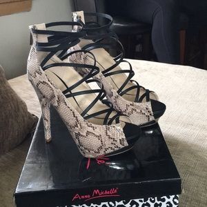 Snake print heel